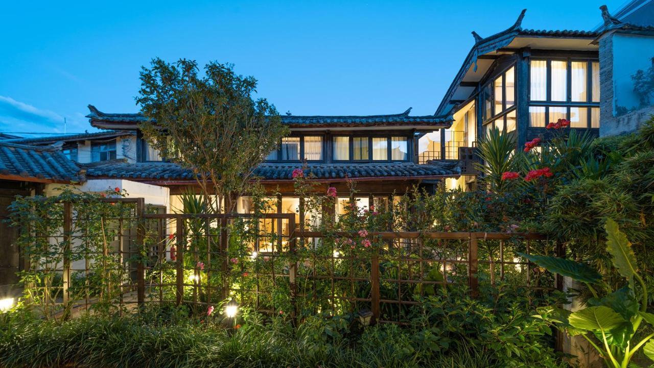 The Bivou Lijiang Hotell Lijiang  Exteriör bild
